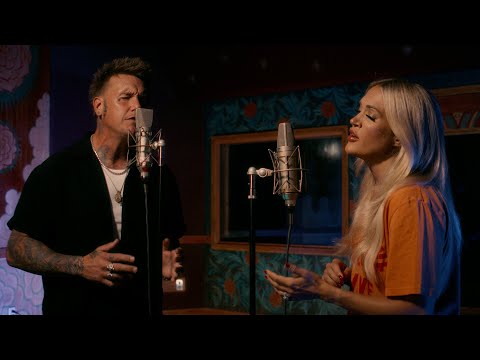 Papa Roach &amp; Carrie Underwood - Leave A Light On (Talk Away The Dark)