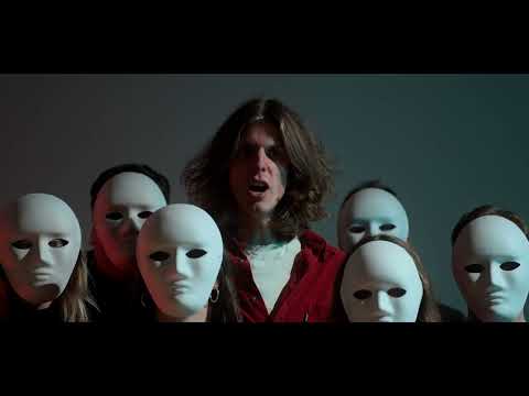 Finn Moriz - Wölfe (Official Video)