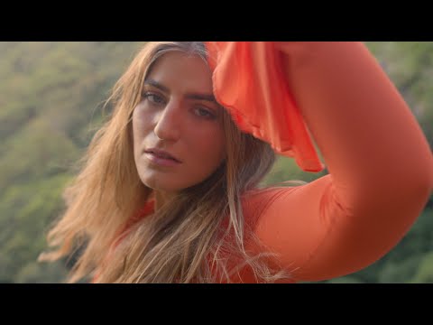 Lucy Korts - Stronger (Official Music Video)