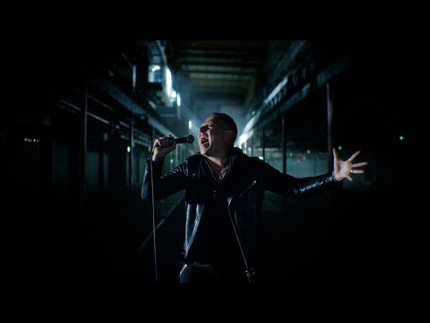 architects - &quot;tear gas&quot;