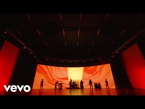 Indochine - La belle et la bête (Clip officiel)