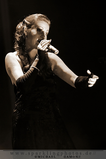2007-10-18_Blutengel_-_Bild_018x.jpg
