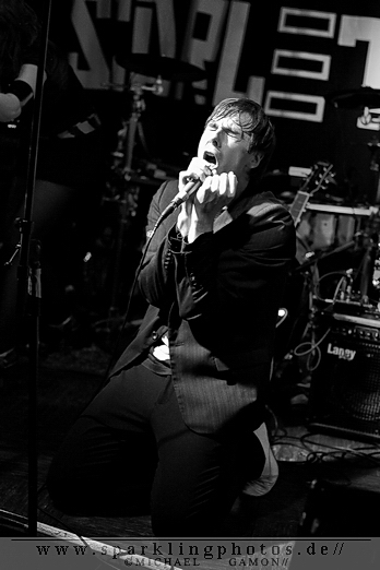 LEICHTMATROSE / SCARLET SOHO - Köln, Tsunami Club (18.11.2009) LEICHTMATROSE / SCARLET SOHO - Köln, Tsunami Club (18.11.2009)