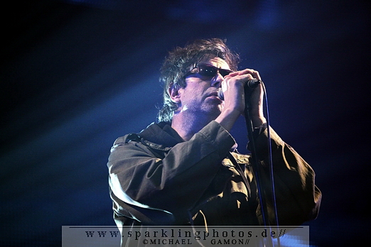 2010-10-31_Echo_And_The_Bunnymen_-_Bild_002x.jpg