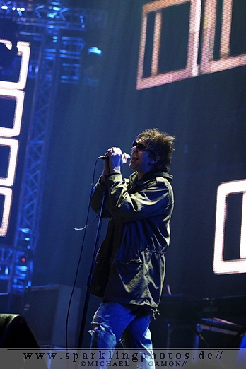 2010-10-31_Echo_And_The_Bunnymen_-_Bild_006x.jpg