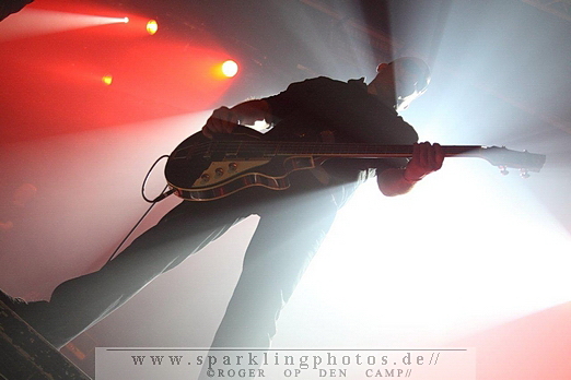 STAHLZEIT / STAR INDUSTRY & GOGO MONKEY SQUAD - B-Dilsen-Stokkem, Nieuwenborgh (18.12.2010)