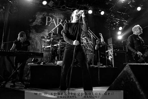 2011-03-31_Paradise_Lost_-_Bild_004x.jpg