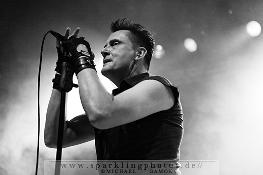 2011-04-23_Die_Krupps_-_Bild_005x.jpg