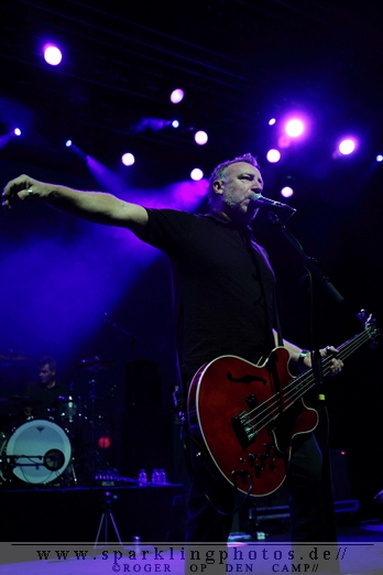2011-05-29_Peter_Hook_And_The_Light_-_Bild_001.jpg