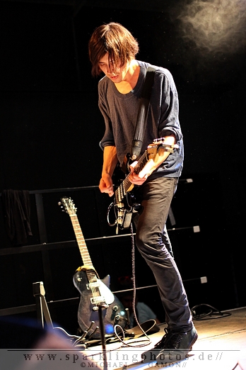 2011-07-07_The_Pains_Of_Being_Pure_At_Heart_-_Bild_004x.jpg