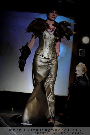 Fashion_Show_Spiegelbar_Tivoli_Oude_Gracht_(13)_1.jpg