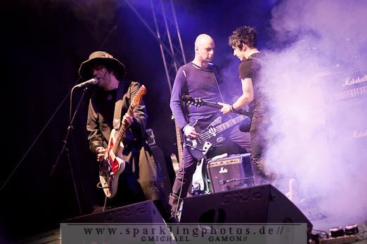 2011-09-02_NCN_-_Whispers_In_The_Shadow_-_Bild_005x.jpg