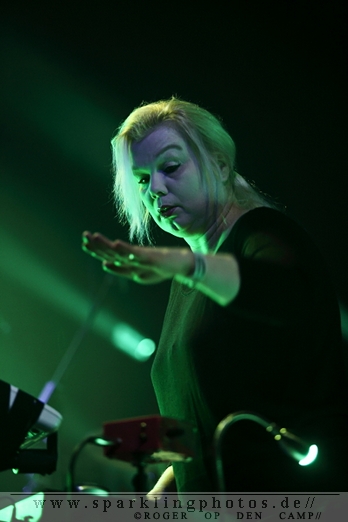 DAF / NO MORE - NL-Eindhoven, De Effenaar (28.10.2011)