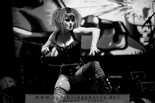 2011-10-30_Sinners_Day_-_KMFDM_-_Bild_012x.jpg