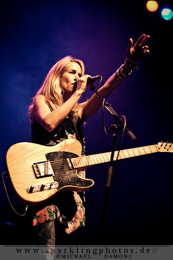 2011-11-14_Heather_Nova_-_Bild_001x.jpg