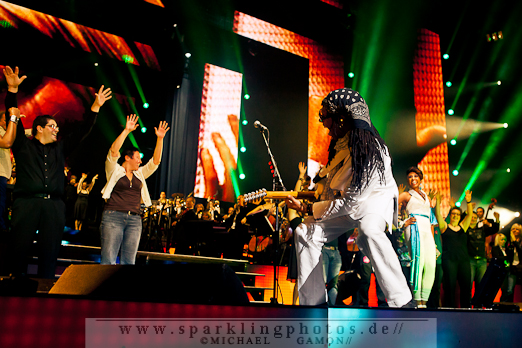 2011-12-17_NOTP_-_Chic_feat_Nile_Rogers_-_Bild_002x.jpg