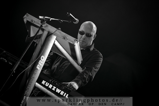 2011-12-30_Implant_-_Bild_005.jpg