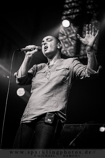 2012-04-18_Sinead_O'Connor_-_Bild_012x.jpg