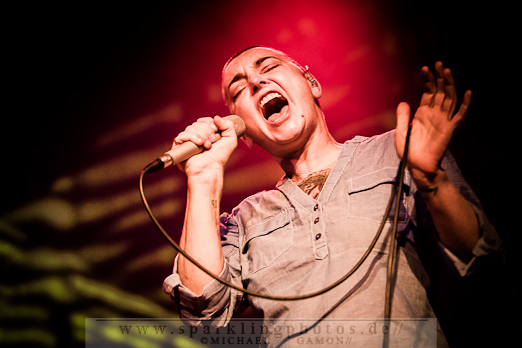 2012-04-18_Sinead_O'Connor_-_Bild_017x.jpg