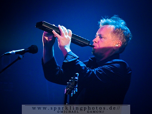 NEW ORDER - Komplettes Konzert vom Sonar Festival 2012 auf Youtube!