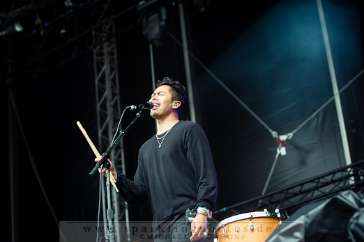 2012-06-24_The_Temper_Trap_-_Bild_005x.jpg