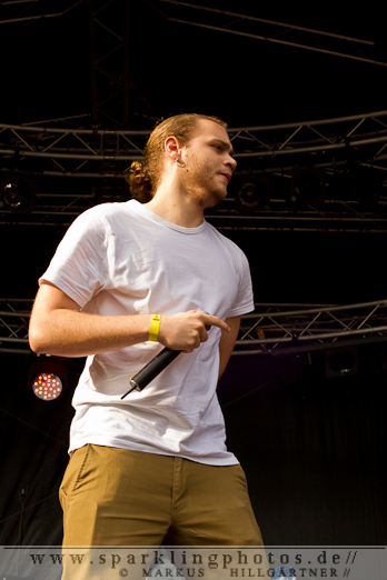 3eb3be7d1cf0f536204734a2f19ac476.jpg