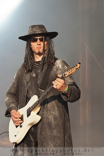 2012-08-11_Fields_of_the_Nephilim-_Bild_001.jpg