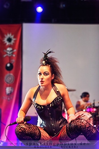 2012-08-12_KMFDM-_Bild_002.jpg