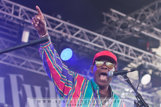 2012-08-24_Kitty_Daisy_Lewis_-_Bild_002.jpg
