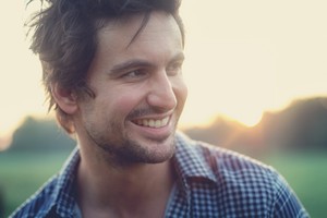 Preview : TOM BECK - Sänger und Cobra 11 Schauspieler ist "Americanized" - Konzert in Köln