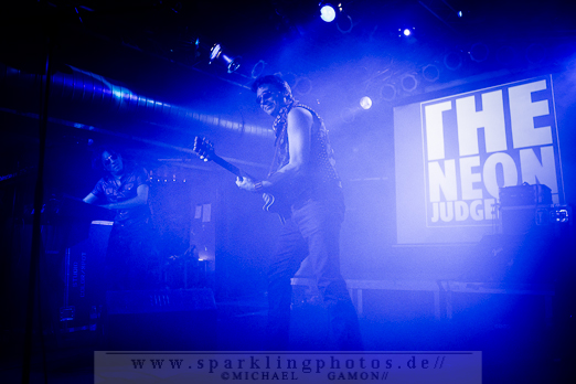 2012-09-14_DYR_-_The_Neon_Judgement_-_Bild_004x.jpg