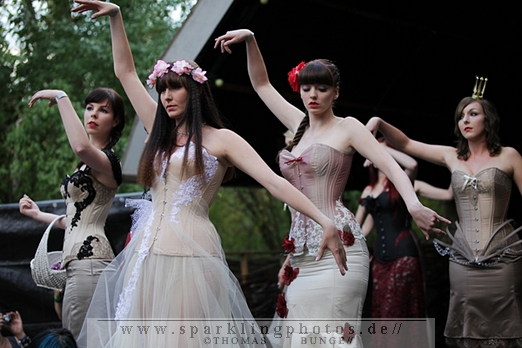 209_v-couture_0912_0095ac.jpg