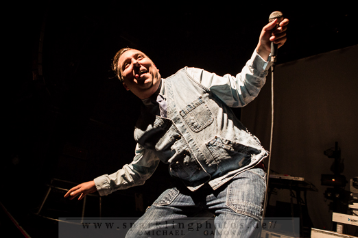 2012-11-14_Tim_Fite_-_Bild_007x.jpg 2012-11-14_Tim_Fite_-_Bild_007x.jpg