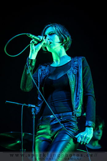 2012-11-15_The_Jezabels_-_Bild_007x.jpg 2012-11-15_The_Jezabels_-_Bild_007x.jpg