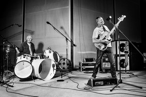 Die Gewinner von 3x2 Tickets bei unserer MENOMENA Verlosung stehen fest!