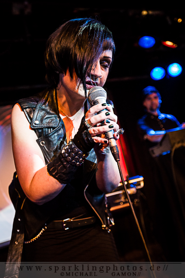 KIRLIAN CAMERA & DEAR STRANGE - Krefeld, Kulturfabrik (25.01.2013) KIRLIAN CAMERA & DEAR STRANGE - Krefeld, Kulturfabrik (25.01.2013)