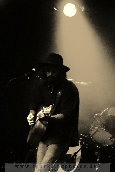 2013-02-06_Angus_Stone_-_Bild_002.jpg