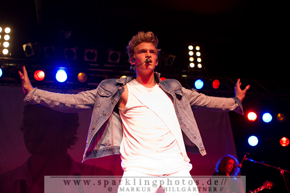 2013-03-13_Cody_Simpson_Bild_007.jpg