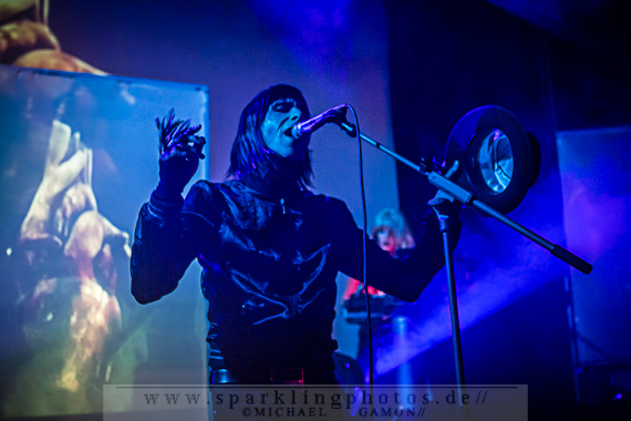 2013-03-29_IAMX_-_Bild_010x.jpg