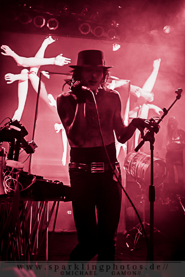 2013-03-29_IAMX_-_Bild_033x.jpg