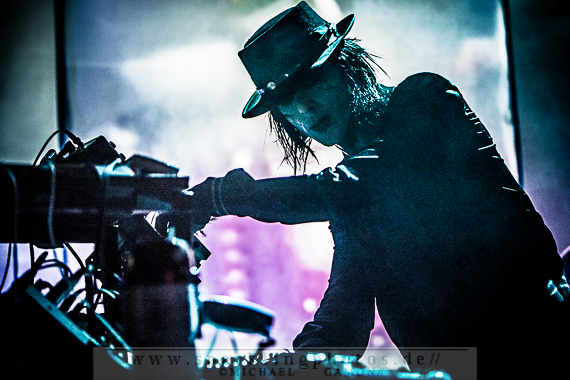 2013-03-29_IAMX_-_Bild_036x.jpg