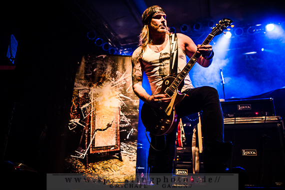 2013-04-12_Reverse_Grip_-_Bild_008x.jpg