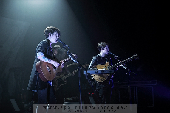 2013-06-24_Tegan_And_Sara_-_Bild_004.jpg