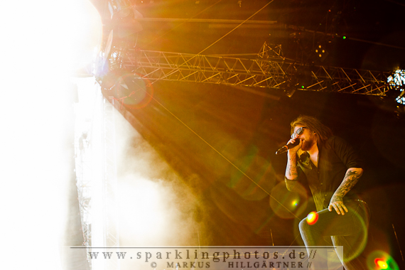 2013-07-06_Asking_Alexandria_Bild_005.jpg
