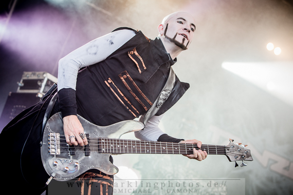 2013-07-21_Tanzwut_-_Bild_006x.jpg