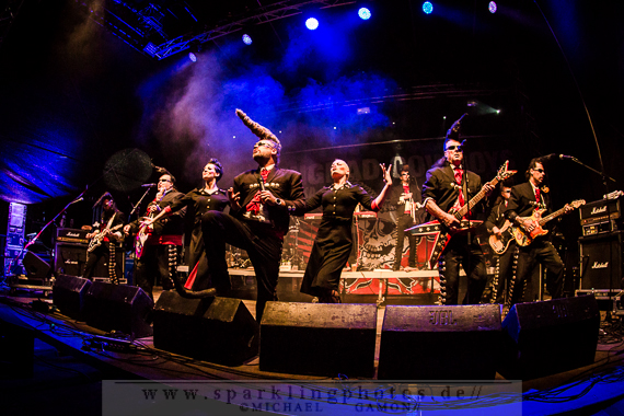2013-07-12_Leningrad_Cowboys_-_Bild_013x.jpg