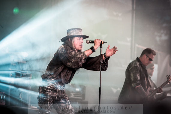 2013-07-22_Fields_Of_The_Nephilim_-_Bild_007x.jpg