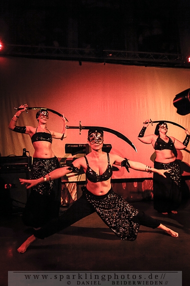 2013-11-08_Katha_Indrani_from_Tribe_Akasha_-_Bild_004.jpg