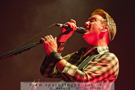 QUEENS OF THE STONE AGE & BAND OF SKULLS - Düsseldorf, Mitsubishi Electric Halle (08.11.2013)