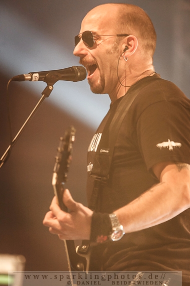 2013-11-30_Mono_Inc_-_Bild_019.jpg